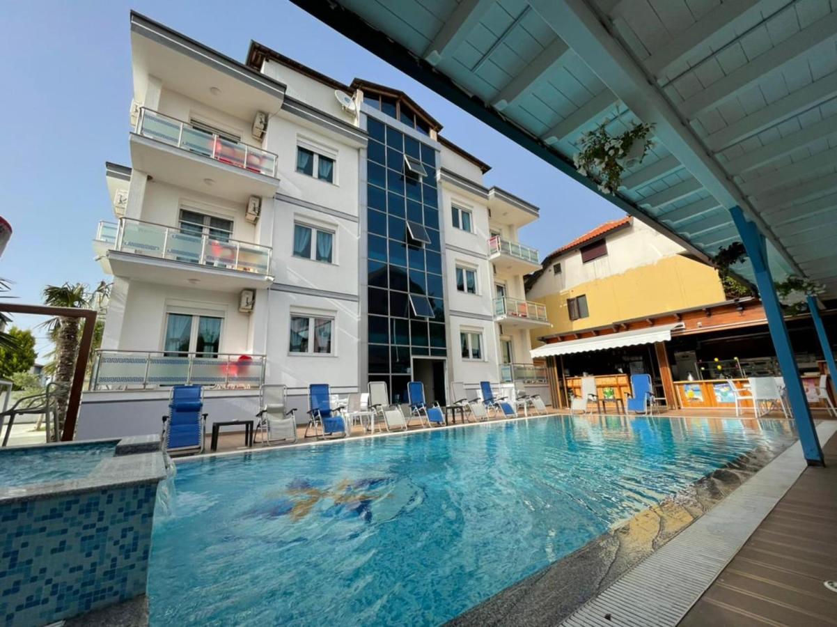 Brian Hotel Веліпоя Екстер'єр фото