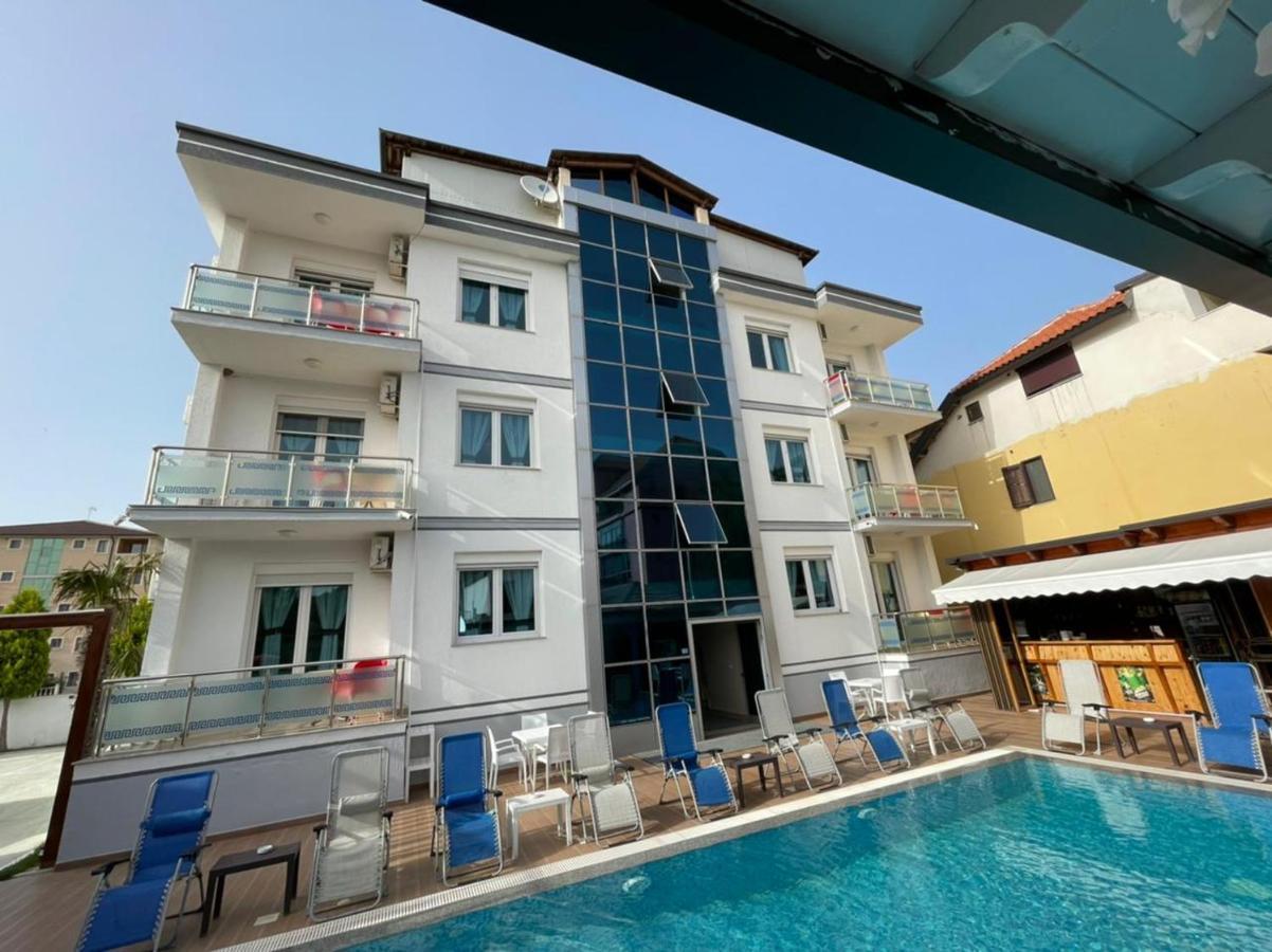 Brian Hotel Веліпоя Екстер'єр фото